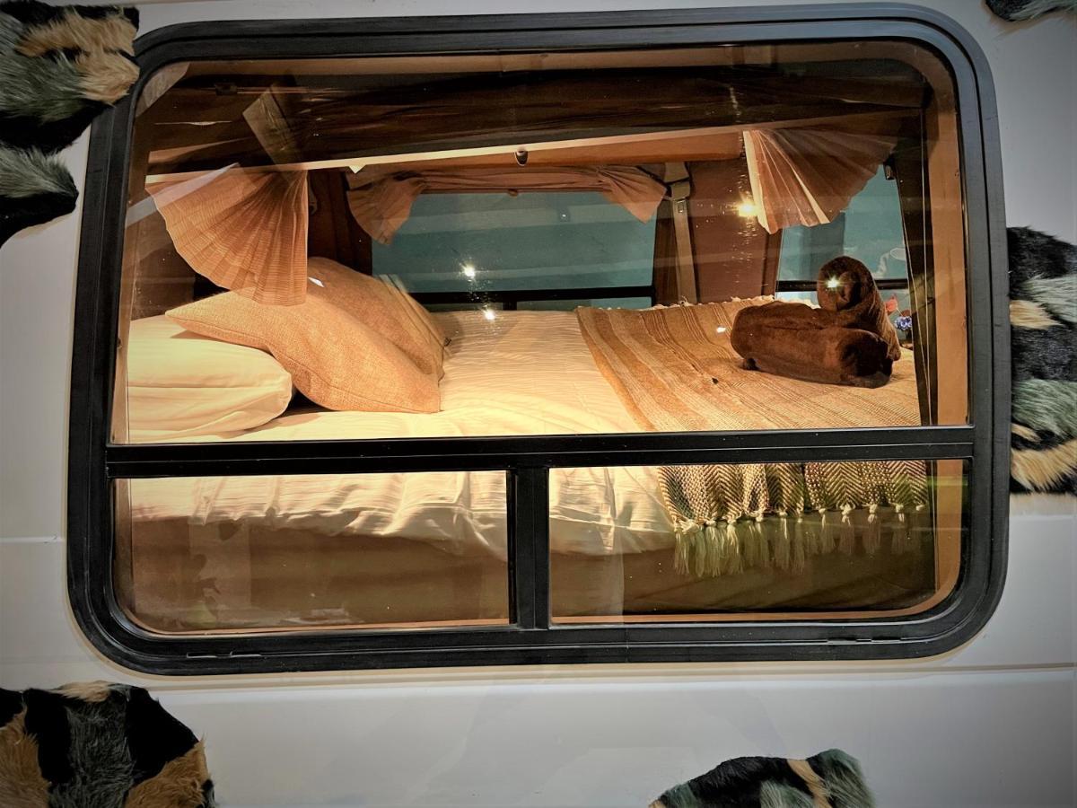 Urban Van Glamping Рига Екстер'єр фото