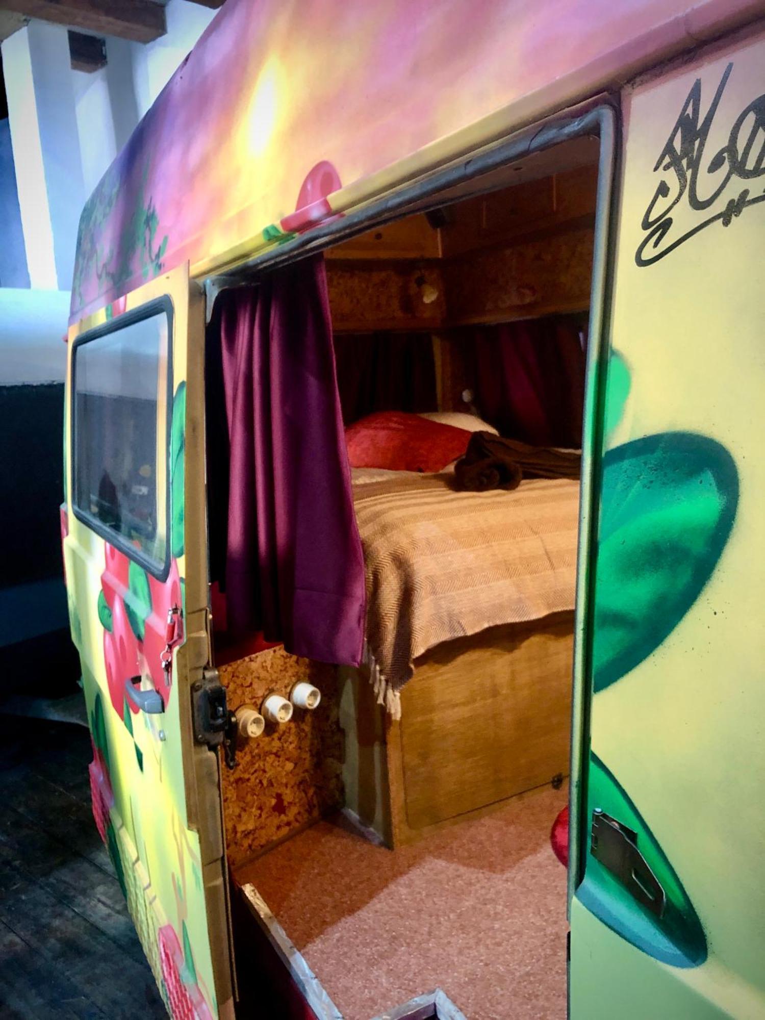Urban Van Glamping Рига Екстер'єр фото