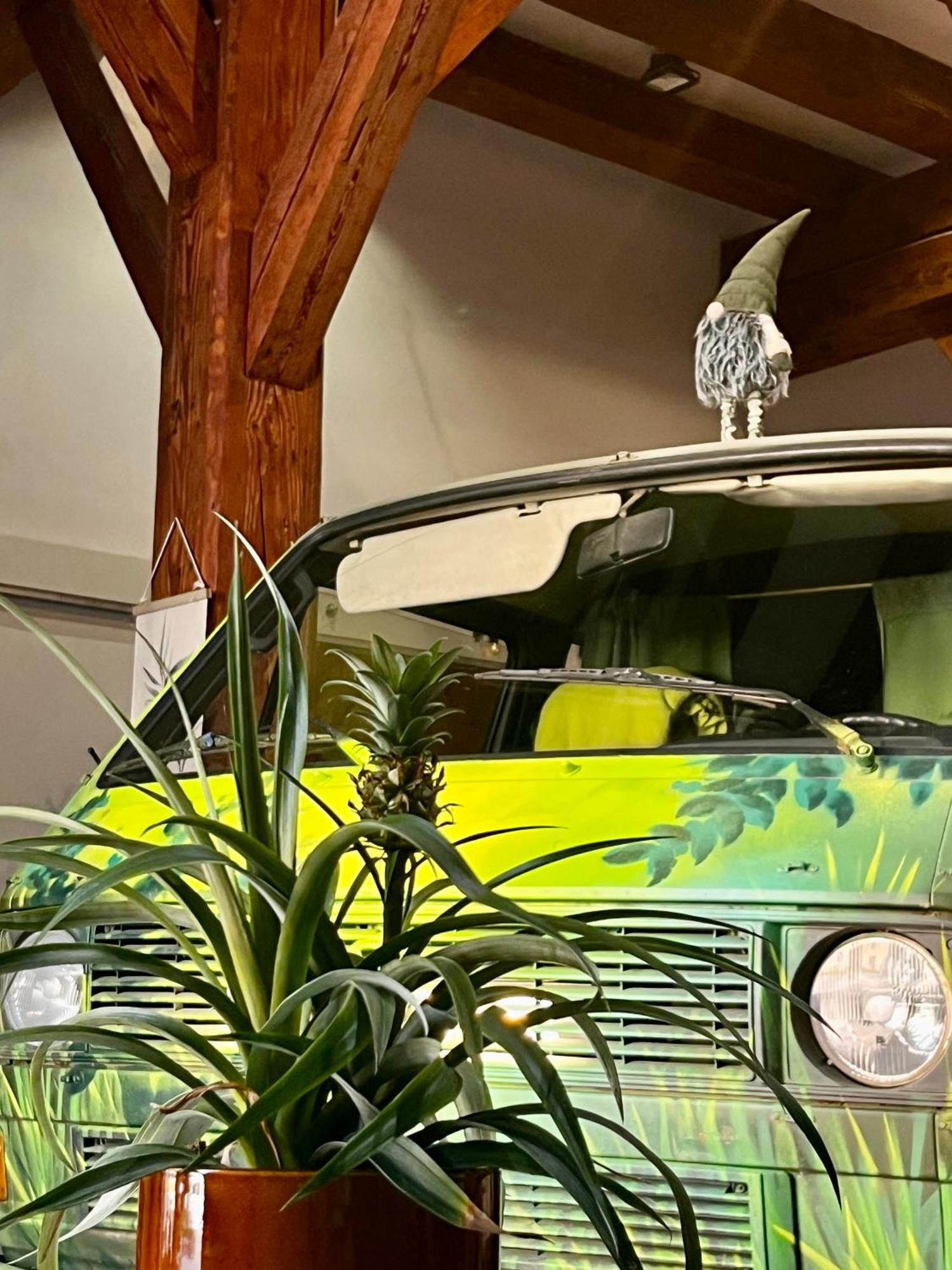 Urban Van Glamping Рига Екстер'єр фото